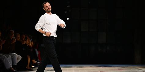nouveau directeur artistique chanel
